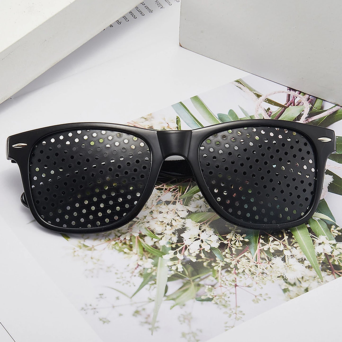 Anti-Myopia Astigmatism Vision Correction Glasses - Pin Hole Design for Men and Women, Effective Eye Fatigue Relief and Eyesight Improvement