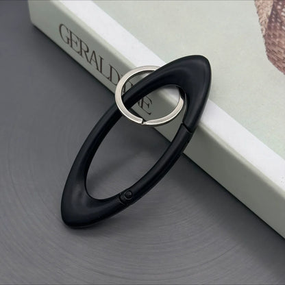 Y2K Punk Star Oval Carabiner Keychain – Axe-Shaped Mountaineering Key Ring Gothic Backpack Accessory