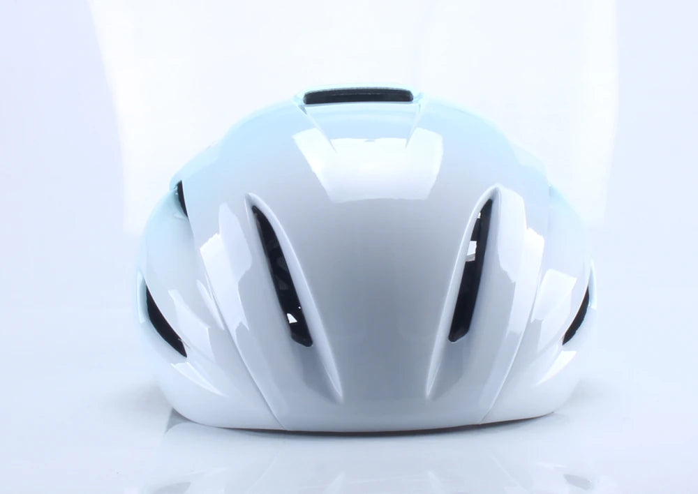 MET Manta Rresight Men's Cycling Helmet – MTB & Road Bike Helmet for Outdoor Sports, Speed Skating & Safe Riding