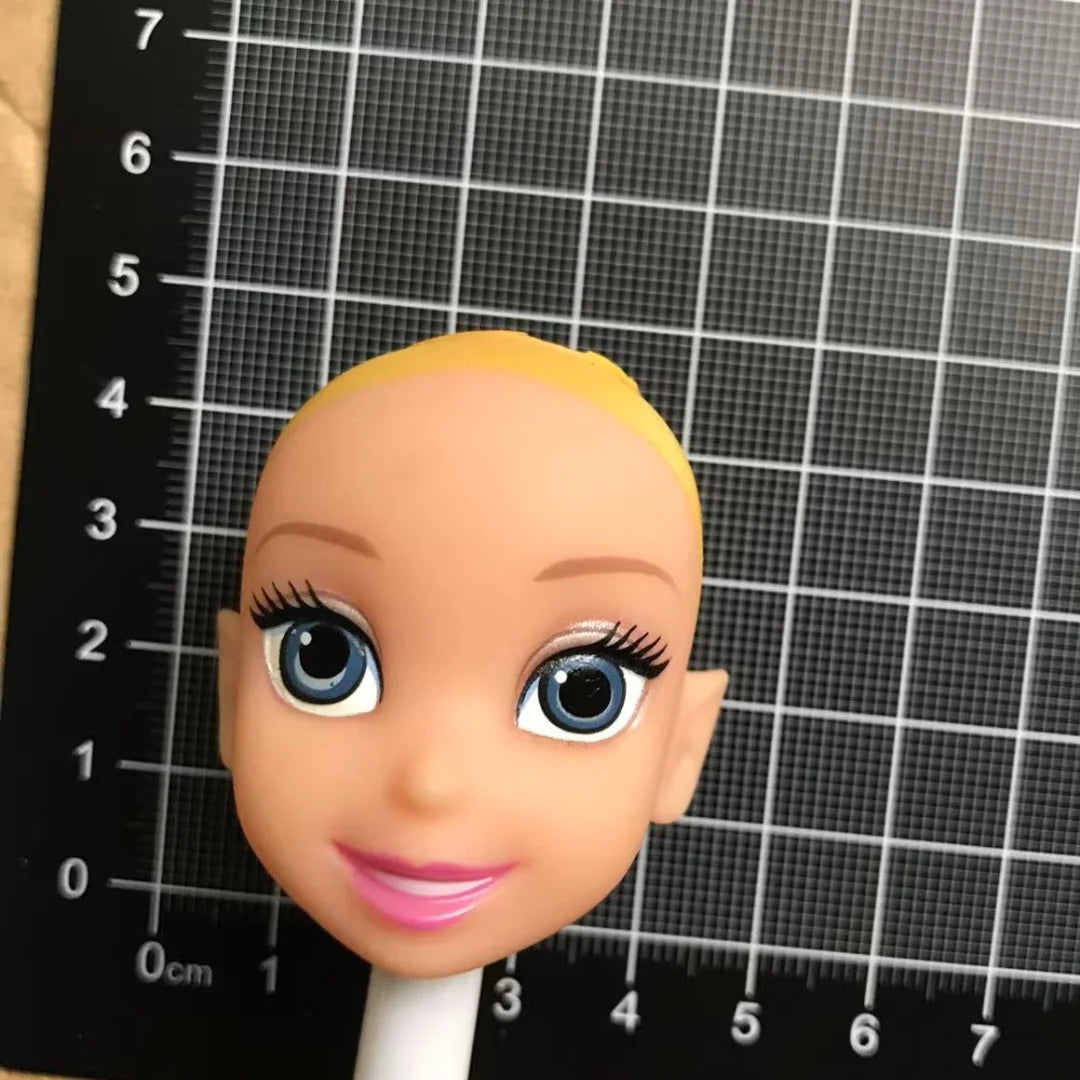 DISNEY Doll Heads – Bald Red Hair King, Queen & Alice with Makeup for DIY Dressing & Accessories