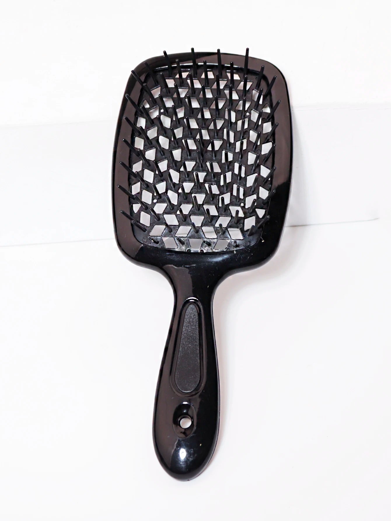 Tangled Hair Combing Massage Brush — Hollow Curly Hair Salon Brush for Real Hair & Wigs
