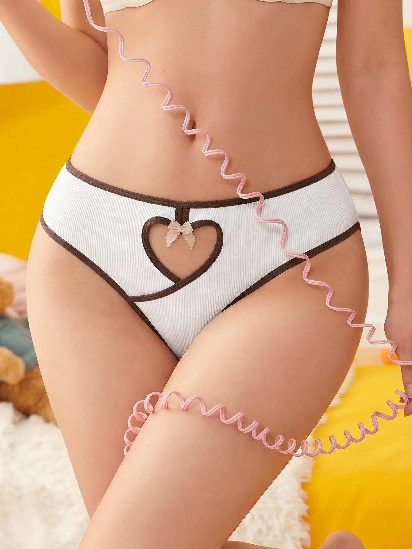 Low Waist Ribbed Women’s Underwear - Breathable Color-Matching Hip Lift Bow Briefs