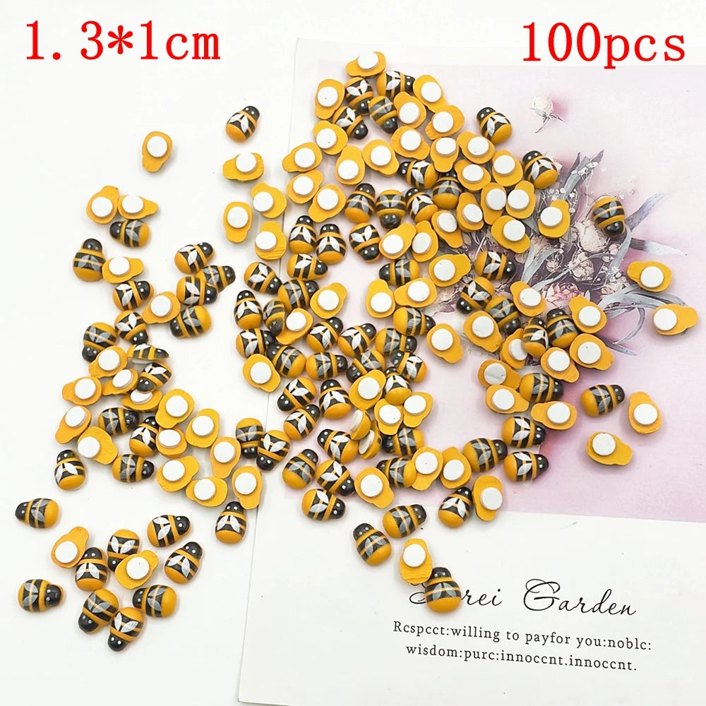 100Pcs Wooden Mini Ladybug Stickers – 8x11mm Self-Adhesive Red DIY Craft Decorations for Scrapbooking, Home, Garden & Party Decor