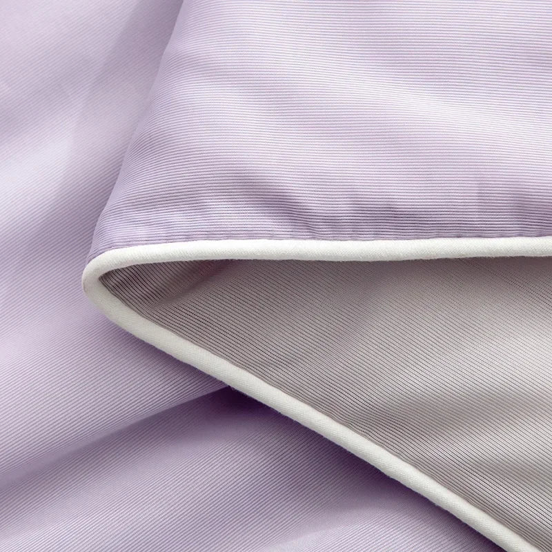 High-Quality Cooling Blanket – Smooth Air-Conditioning Comforter, Lightweight Summer Quilt with Double-Sided Cooling Fabric
