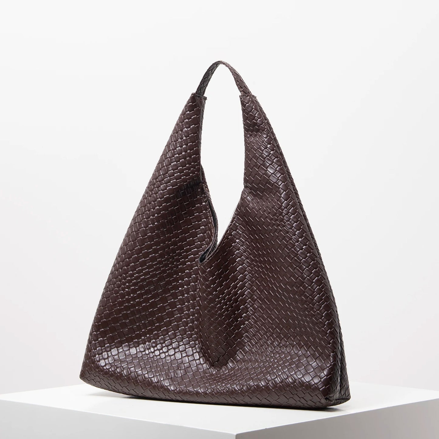 Women's Retro Artificial Leather Woven Shoulder Bag – Large Capacity Tote, Casual Armpit Bag, Daily Work & Shopping Bag (Random Pattern)