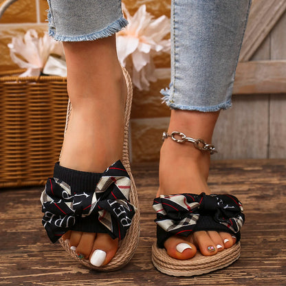 Women’s Fashion Diamond Flower Flip Flops – Non-Slip, Wear-Resistant Flat Heel Sandals for Beach, College & Vacation