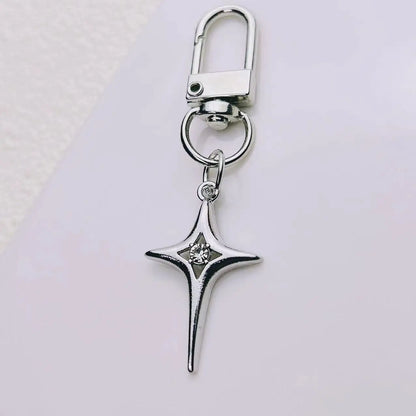 Star & Moon Alloy Keychain Pendant – Creative Four-Pointed Star Key Ring Bag Backpack Charm for Women & Men Jewelry Gift Accessories