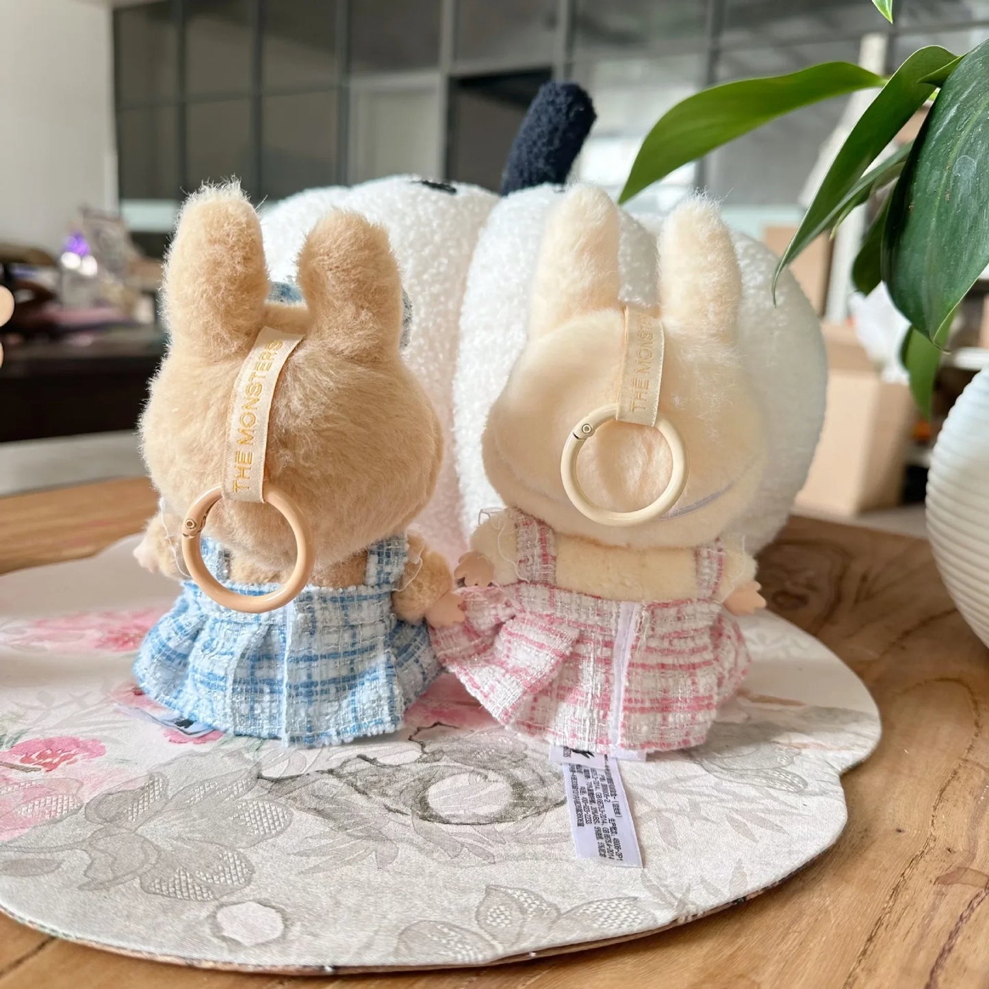 Labubu Sitting Party Series - Classic Grid Dress with Small Fragrance, v1 & v2 Doll Clothes, Kid Gift