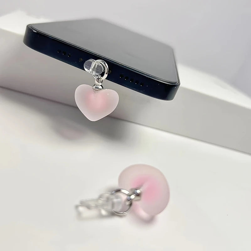 Heart-Shaped Phone Dust Plug Pendant - Universal iPhone/Type-C Accessory for Protection & Style