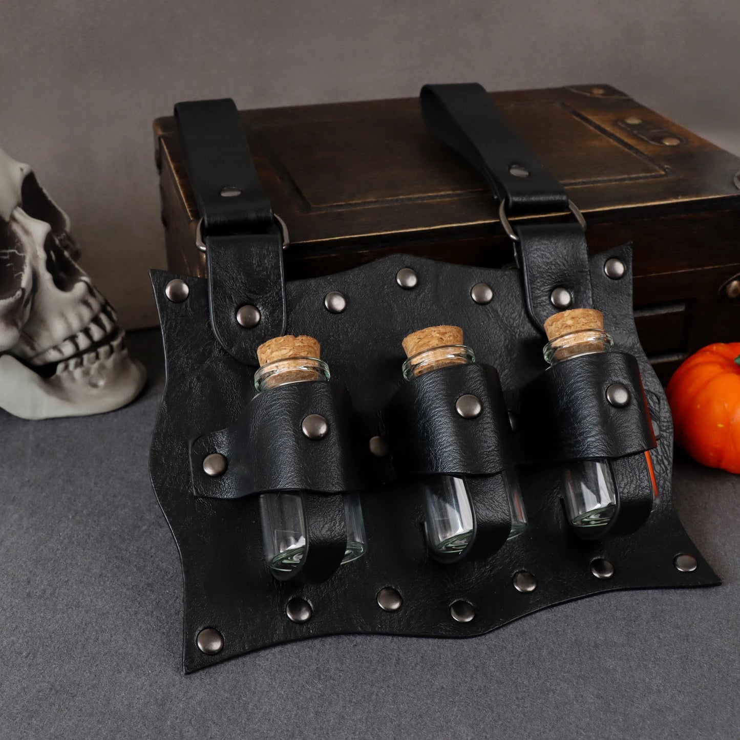 Medieval Alchemy Vial PU Belt – Hanging Potion Pouch for Magic Costume, Cosplay & Healer Kit Props
