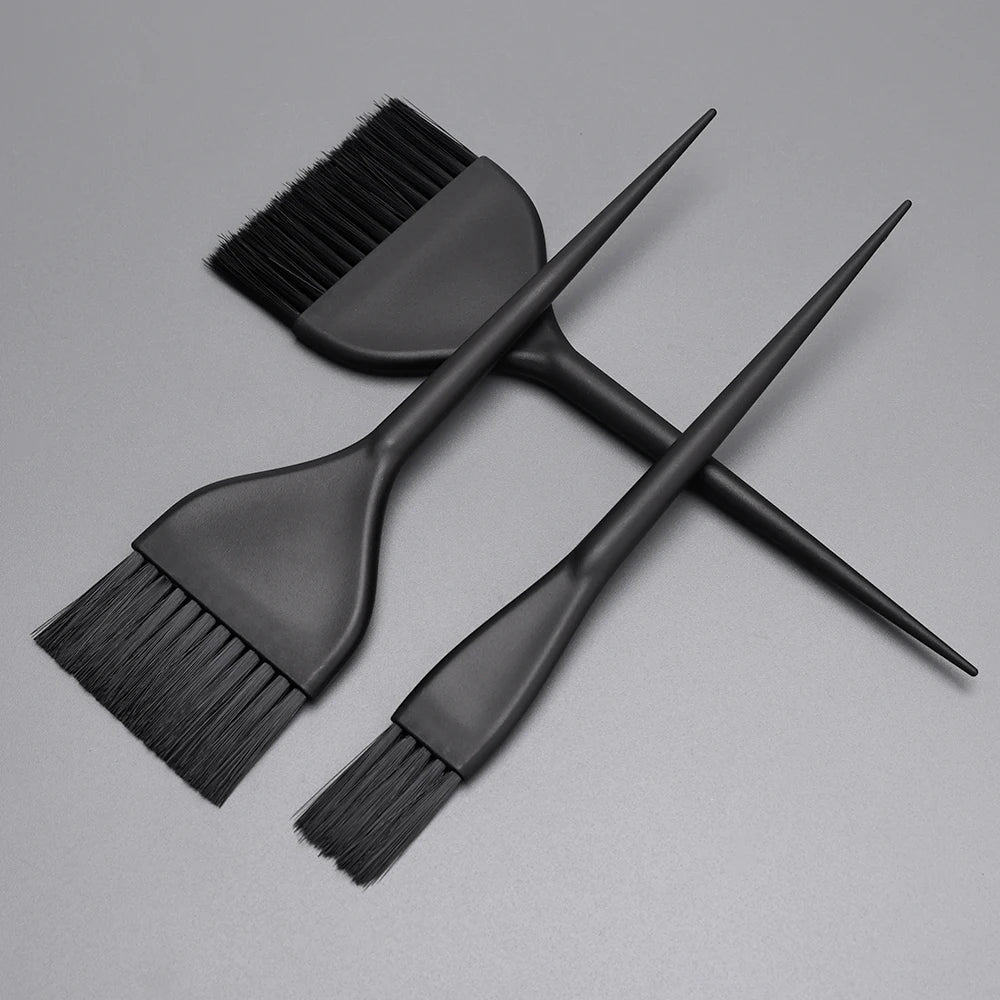 Arc-Shaped Dye Hair Brush – Non-Slip Salon Color Cream Applicator & Hair Coloring Dust Styling Accessory