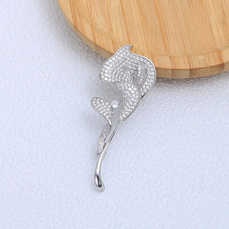 Luxury Tulip Flower Brooch Pin with White Stone – Elegant Rose Floral Jewelry for Women (2023 Design)