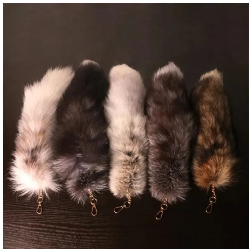 New Fashion Wolf Tail Fur Keychain – Unisex Car Keyring & Bag Charm Accessory Gift