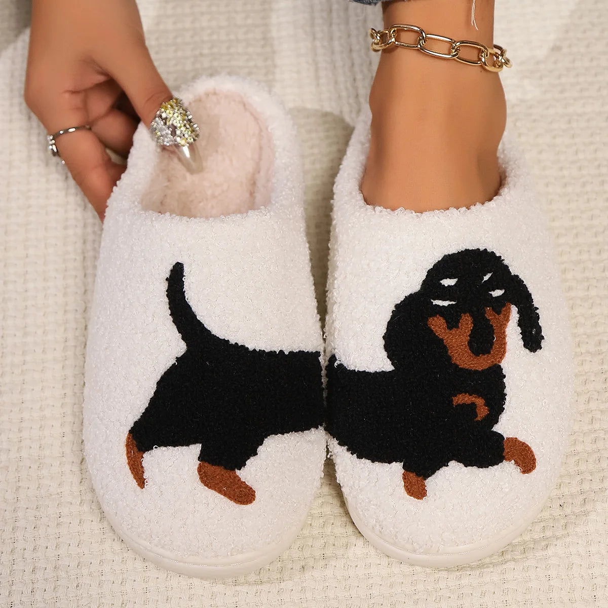 Cartoon Cat & Dachshund Dog Slippers – Indoor Lightweight Cotton Slides for Men & Women, Warm Winter Bedroom Shoes