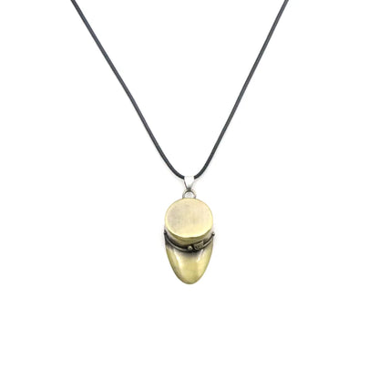 JoJo’s Bizarre Adventure Arrow Pendant Necklace – Josuke & Jotaro Cosplay Jewelry Gift