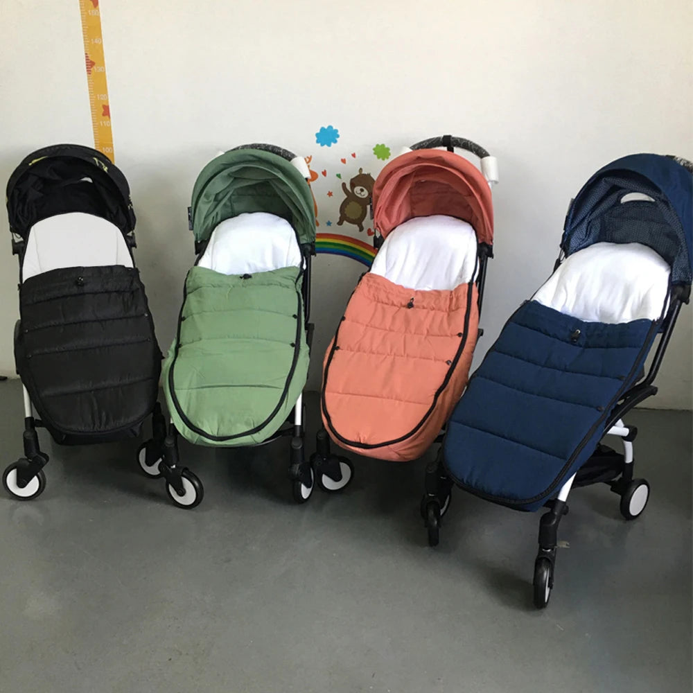 Universal Stroller Footmuff – Windproof, Waterproof & Thermal Warm, Compatible with YOYO & Bugaboo Strollers