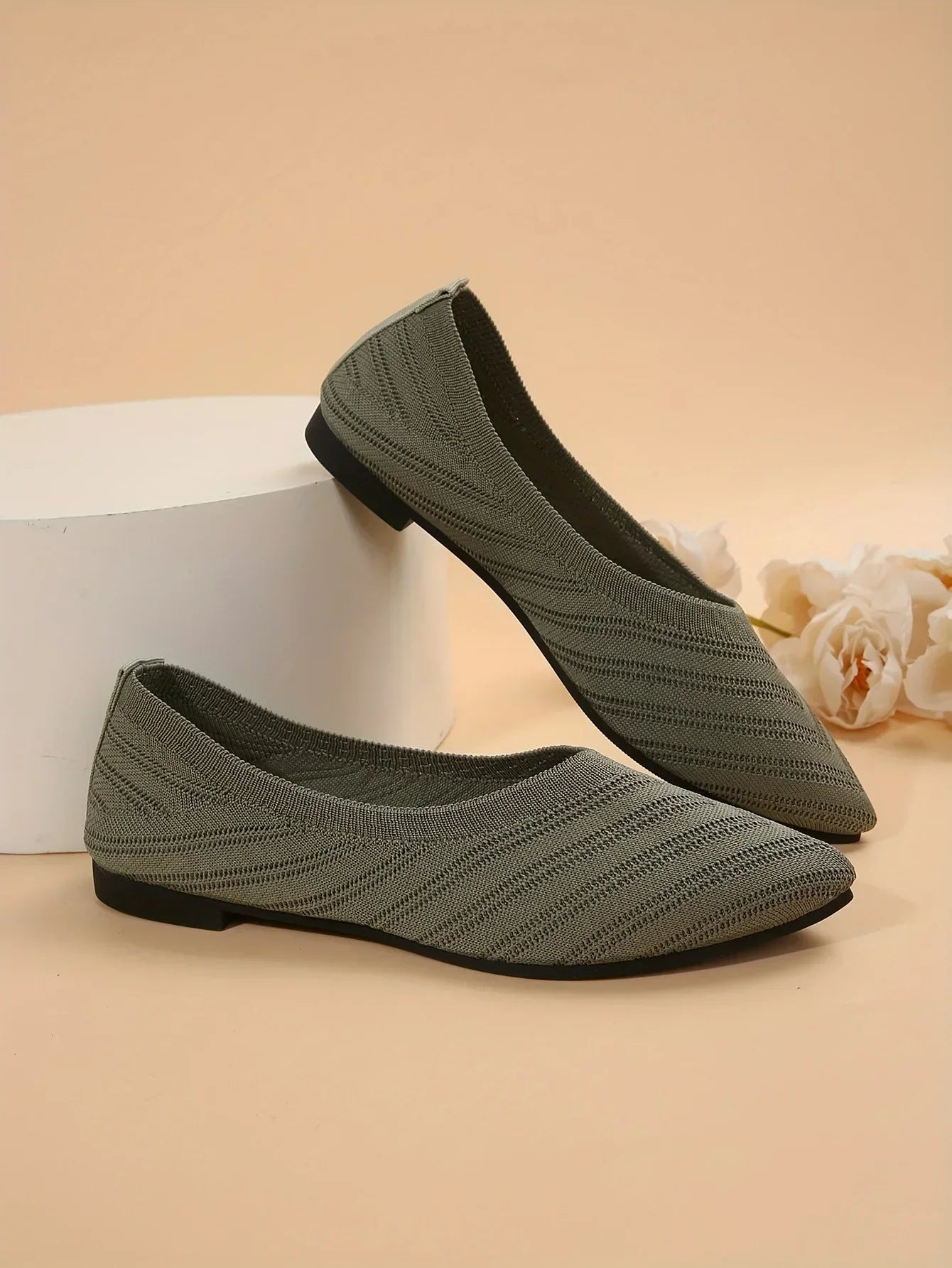 Women’s Pointed Toe Knitted Slip-On Flats – Solid Color Casual Breathable Ballet Loafers
