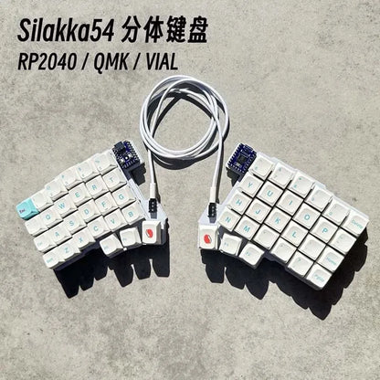 Silakka54 Split Wired Hot-Swap Keyboard — Ergonomic RP2040zero, QMK/VIAL Supported, Custom PC Gamer Accessory