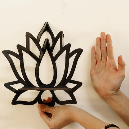 Wooden Lotus Wall Shelf - Hollow Decorative Aromatherapy Organizer for Essential Oils, Candles & Home Decor