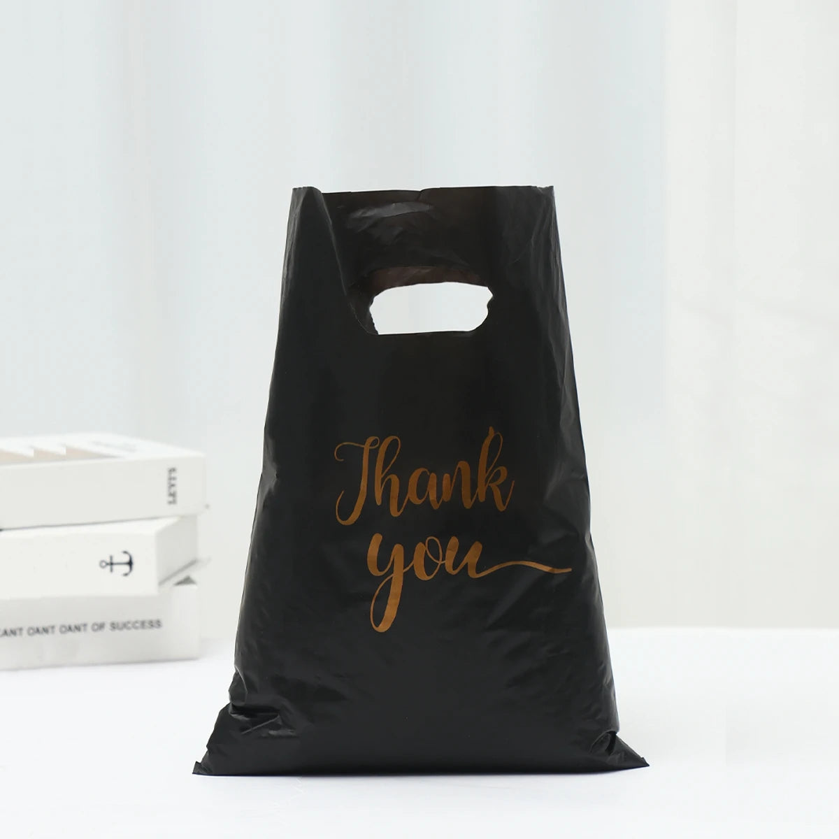 100pcs Thank You Gift Bags - Plastic Shopping Tote Bags for Birthday, Wedding, Party Favors, Candy, and Cookie Wrappers - 20*30cm