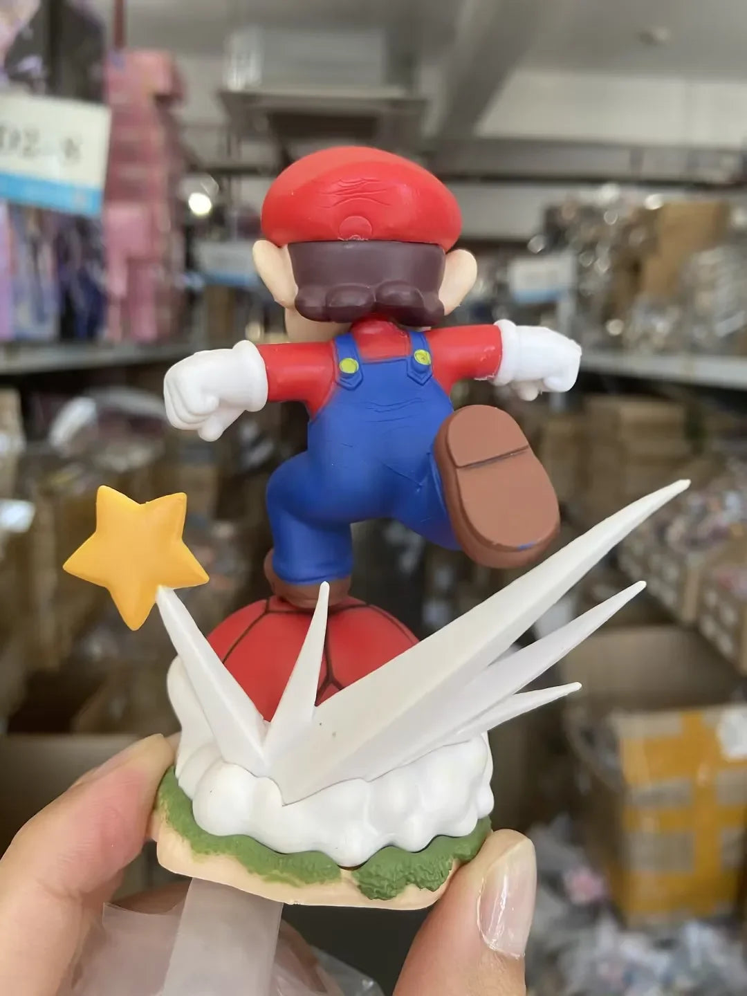 BANDAI 12CM Super Mario GK Figure – Mario Run PVC Action Toy for Mario Bros Scene Collectible