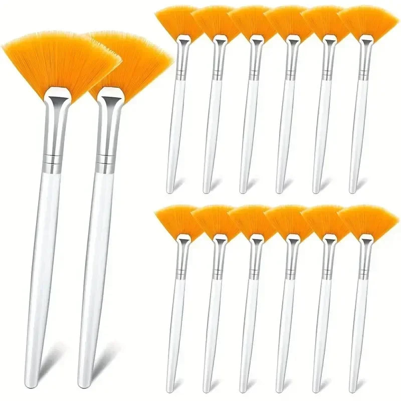 Facial Mask Applicator Brushes - Soft Fan-Shaped Flat Head Cosmetic Brushes for Skincare and Beauty Tools