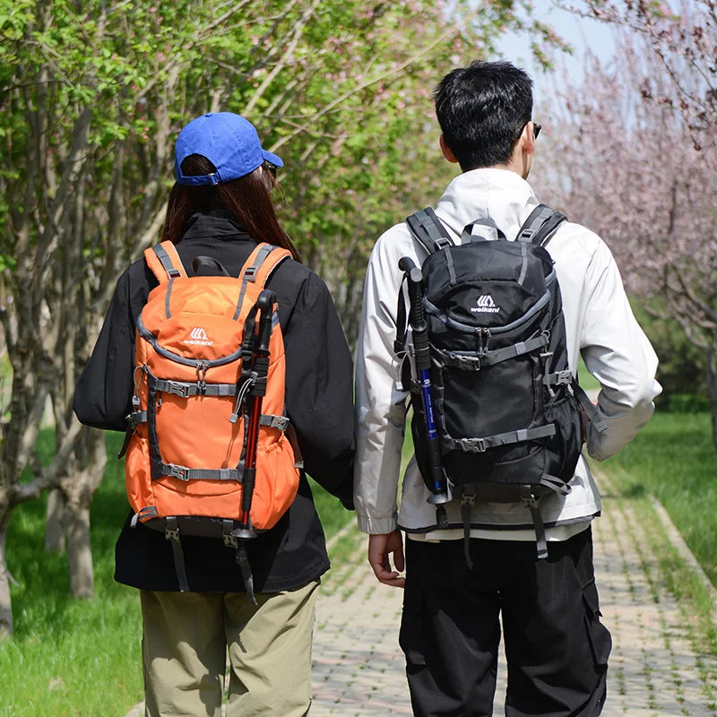 Hydration Backpack for Hiking, Running & Cycling — Outdoor Sports, Camping, Climbing & Travel Bag for Men & Women