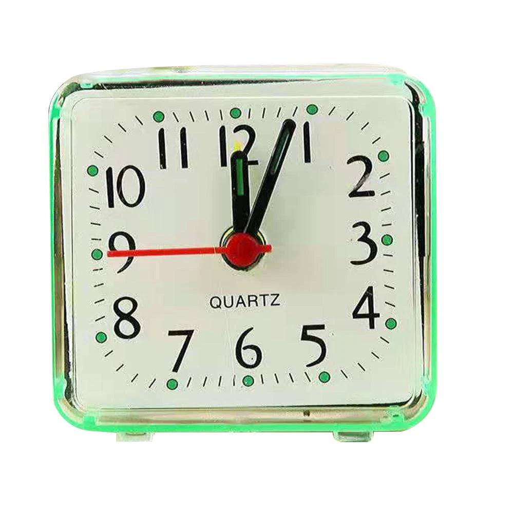 Square Candy Color Quartz Alarm Clock – Small Bedside Battery-Powered Student Bedroom Wake-Up Clock with Beeping Sound