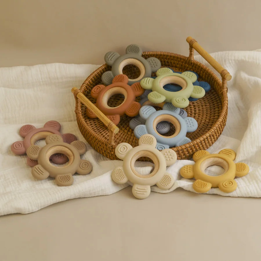 Baby Silicone Teether Necklace - Rudder Shape BPA Free Sensory Chewing Toy for Infant Teething Relief