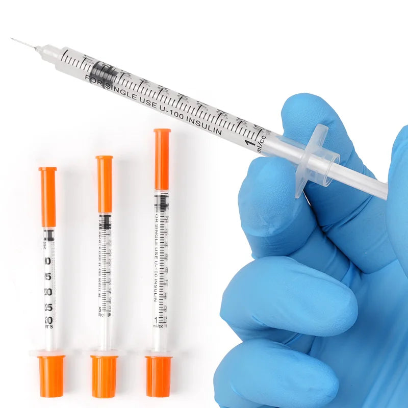 20/50/100Pcs Disposable Veterinary Syringes – Manual Push 0.3/0.5/1ml with Needles for Cats, Dogs, Pigs & Farm Animals