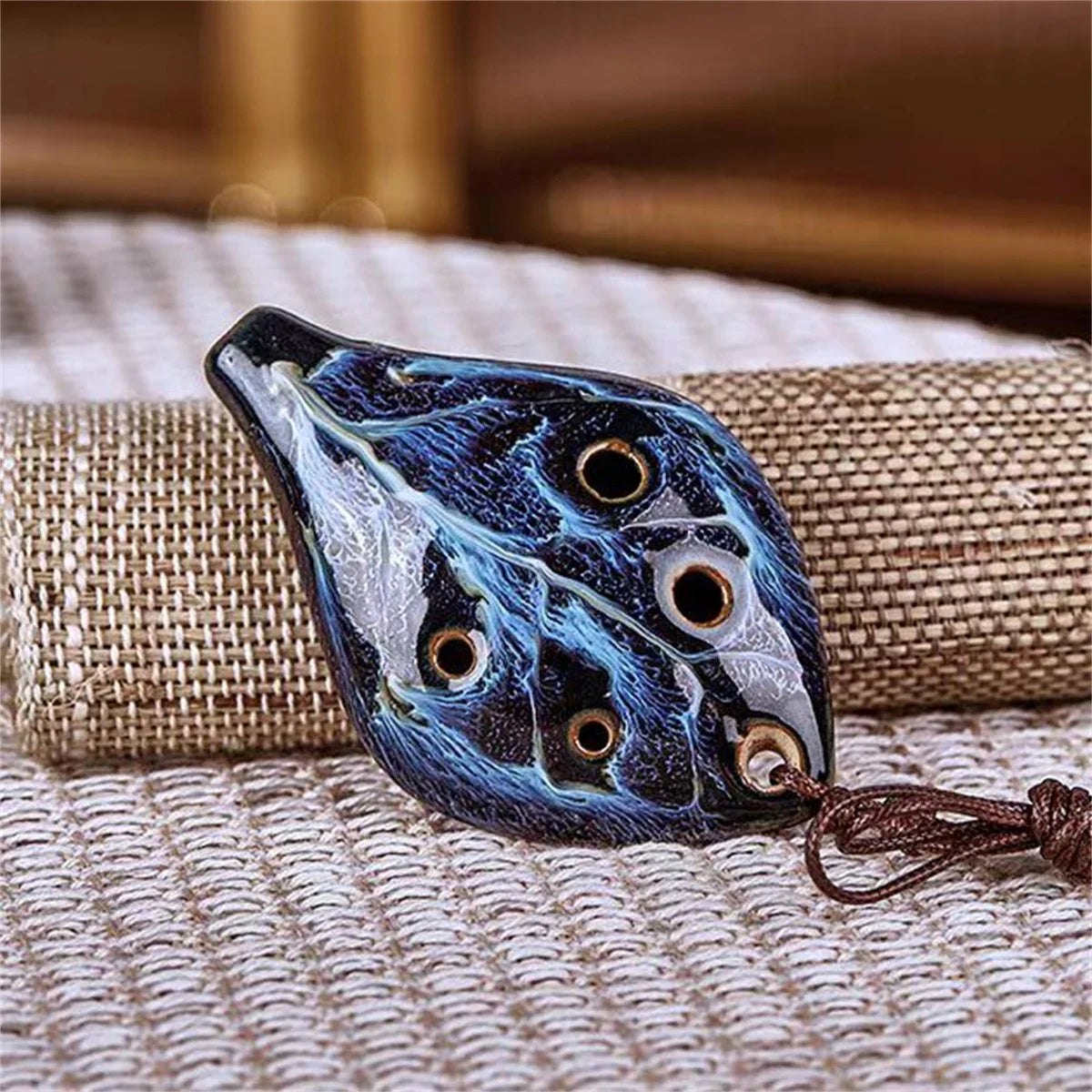 Ancient Chinese Style Ocarina - Handmade Six-Hole Leaf Shape Musical Instrument with Lanyard
