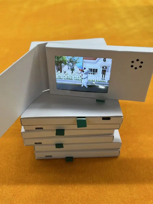 128MB 2.4" LCD Video Greeting Card – MP4 Player for Birthday, Mother’s Day & Advertising Gifts