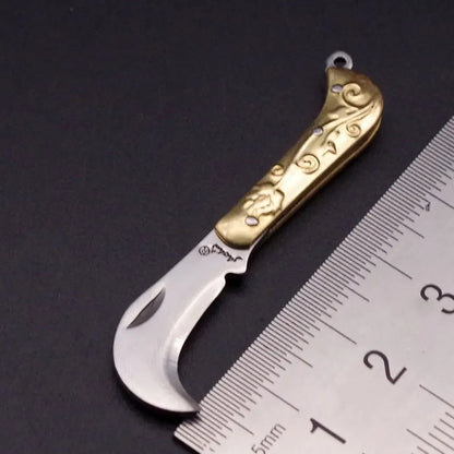 Stainless Steel Folding Knife Keychain - Multifunctional Portable Paring, Unboxing & Utility Tool