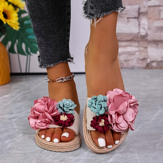 Women’s Multi-Color Flower Flat Slippers – Fashionable, Lightweight, Non-Slip Sandals for Beach, Vacation & Students