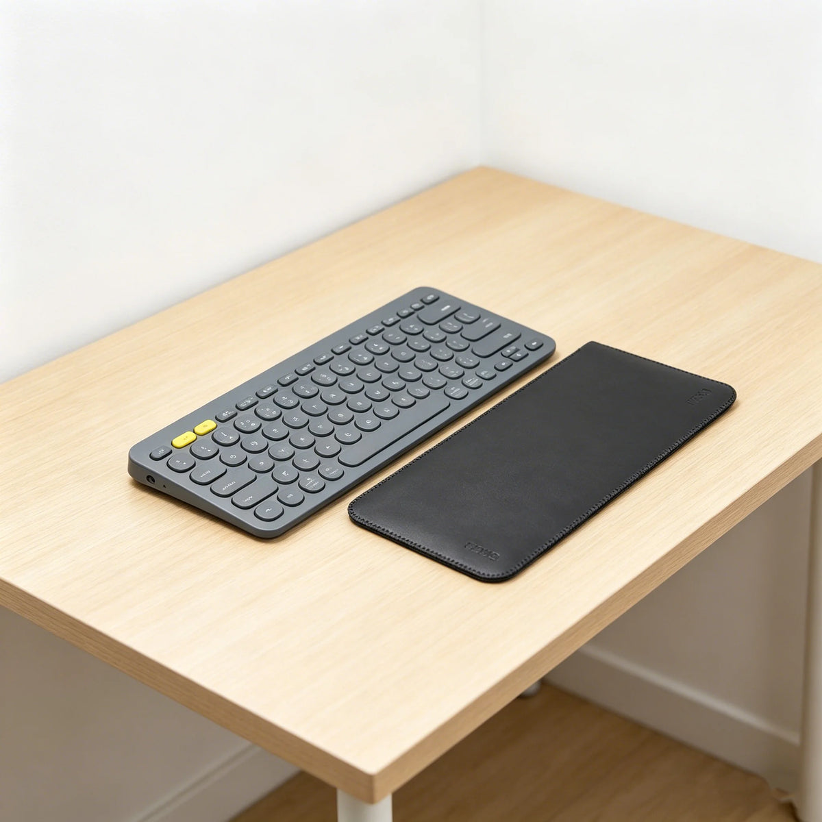 Ultra-Thin PU Leather Keyboard Sleeve - Slim Protective Pouch for Magic Keyboard 2nd/3rd Gen & Logitech K380