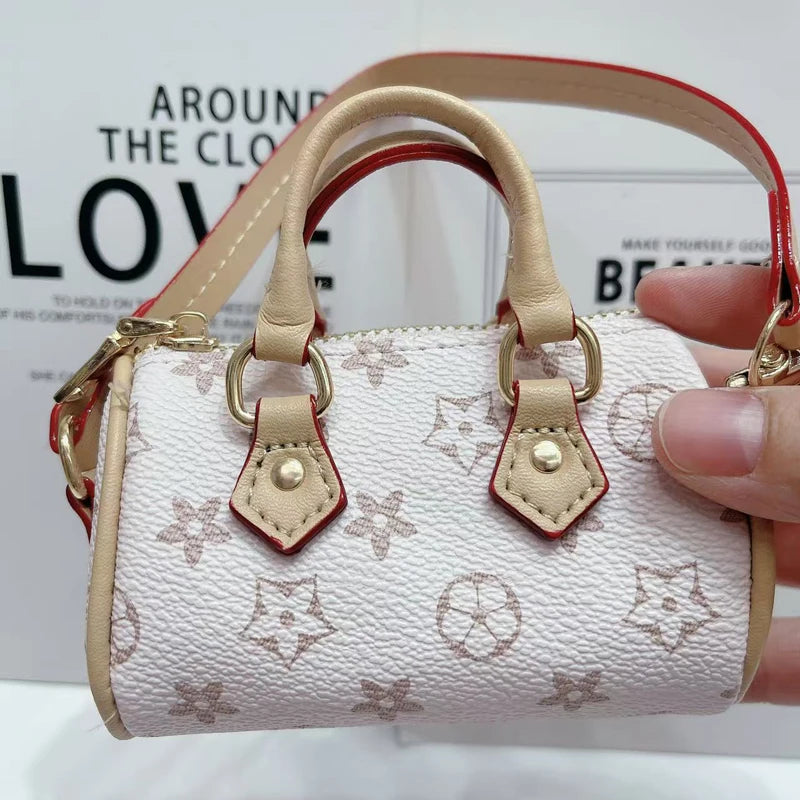 Mini Trendy Headphone Bag Keychain – Fashion Pendant Coin Pocket Red Envelope Flower Shell