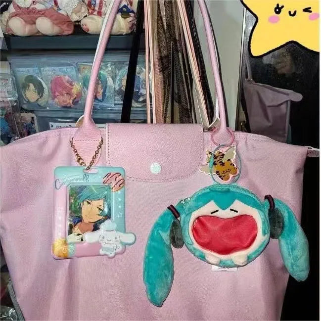 Japanese Anime Hatsune Miku Coin Purse – Creative Big Mouth Cartoon Soft Doll Mini Itabag Messenger & Earphone Bag Gift for Students