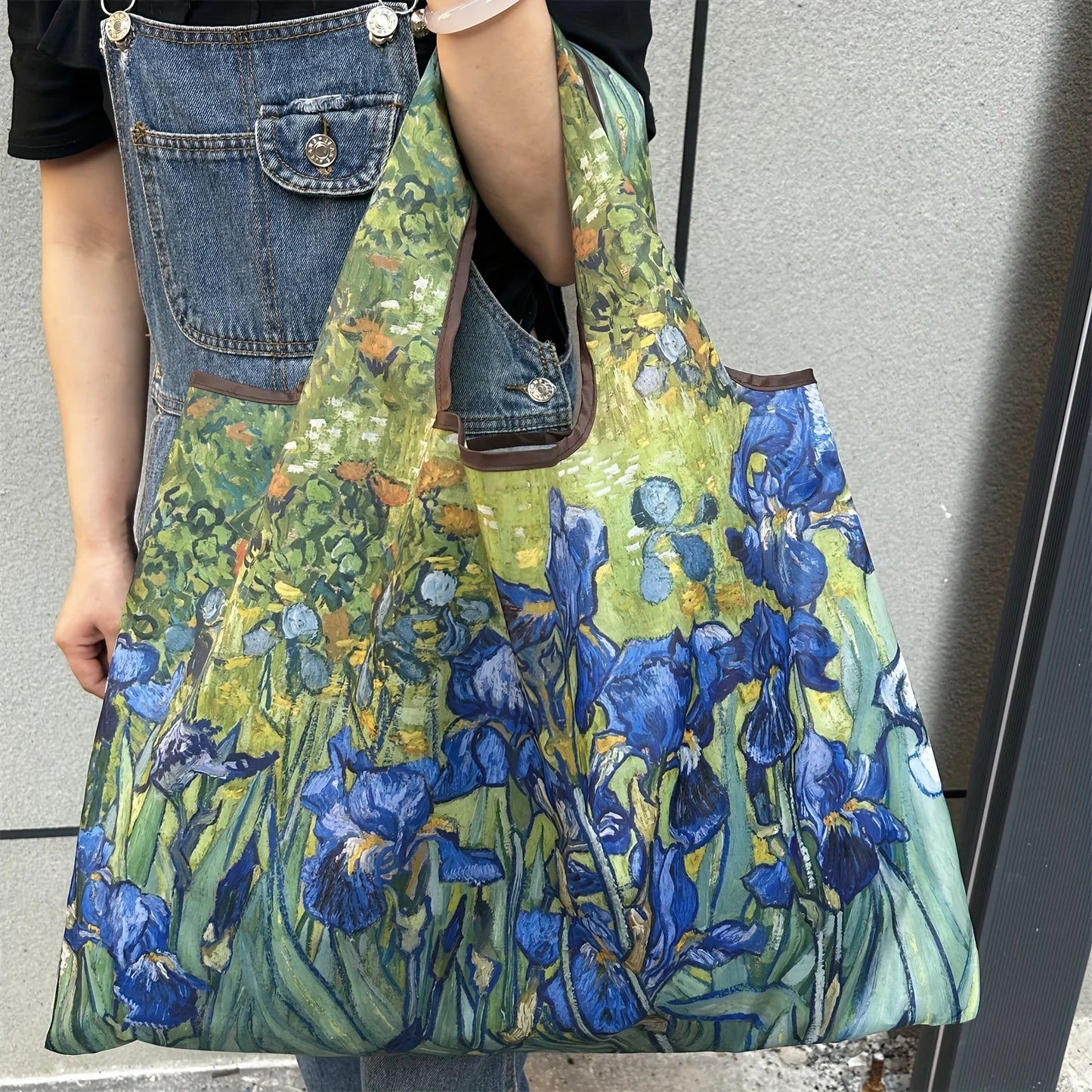 Chic Iris Flower Large Foldable Tote Bag – Lightweight Nylon Reusable Shopping Bag with Shoulder Strap, Machine Washable Travel Grocery Handbag