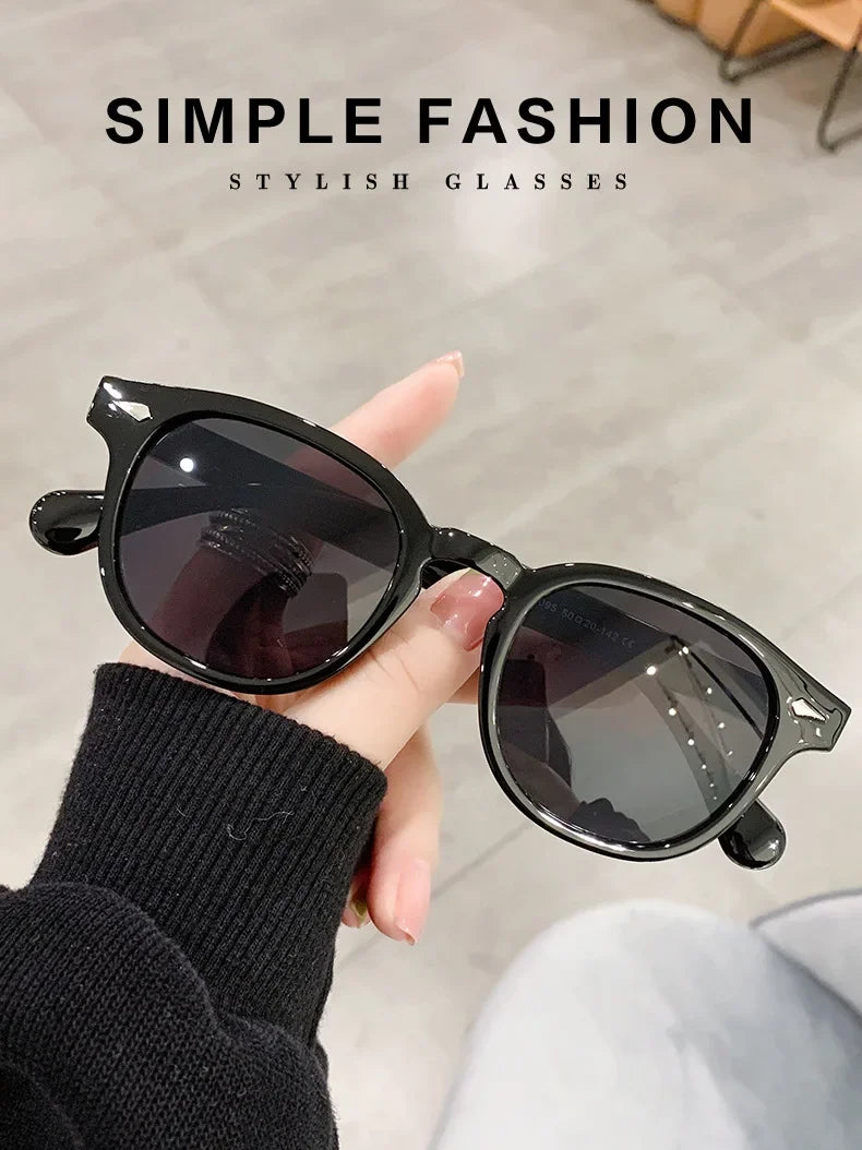 JNPCXI Retro Round Sunglasses – Punk Leopard Rivet Fashion Shades UV400 for Men & Women