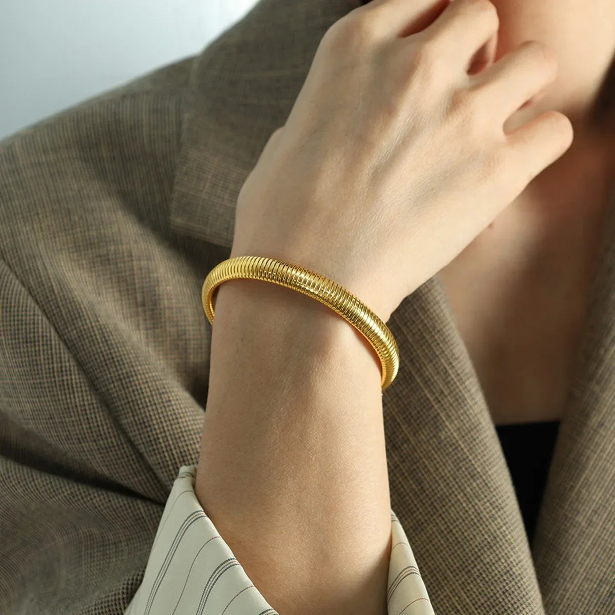 Stainless Steel Flex Snake Chain Cuff Bracelet – 18k Gold Plated Wide Bangle Fashion Jewelry for Women Gifts