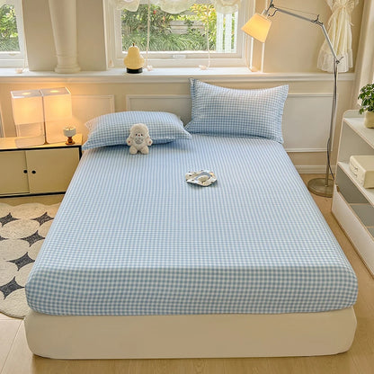 Plaid Fitted Sheet - Soft Skin-Friendly Elastic Bed Cover for Kids & Home