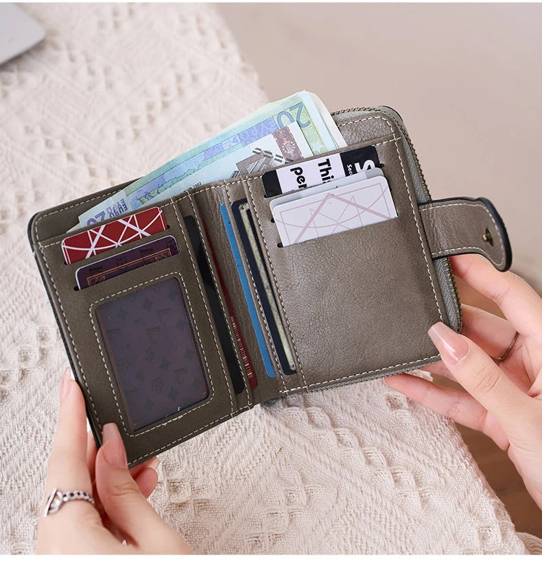 Retro Hollow-Out Short Purse for Women – Multi-Card Zipper Wallet, European & American Fashion Design