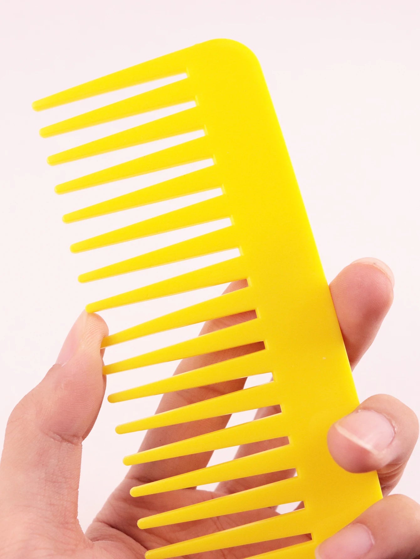 Thick Plastic Heat-Resistant Salon Comb – Anti-Static Long & Wide Tooth Comb for Real Hair Wigs
