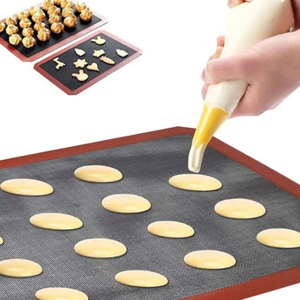 30x40cm Silicone Baking Mat – Reusable Non-Stick Heat-Resistant Sheet for Oven, Grill & Microwave