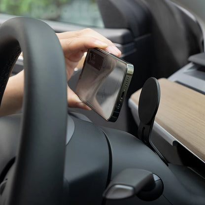 Magnetic Steering Wheel Phone Holder for Tesla Model 3/Y/S/X – Universal Auto Mount Stand for Apple, Xiaomi & Huawei Smartphones