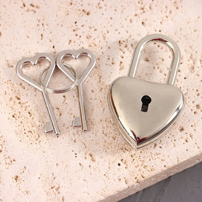 Heart-Shaped Mini Padlock with Key – Luggage, Jewelry Box, Diary, and Suitcase Lock for Travel and Wedding