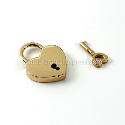 Heart-Shaped Vintage Metal Mini Padlock – Key Lock for Bags, Suitcases, and Luggage with Key