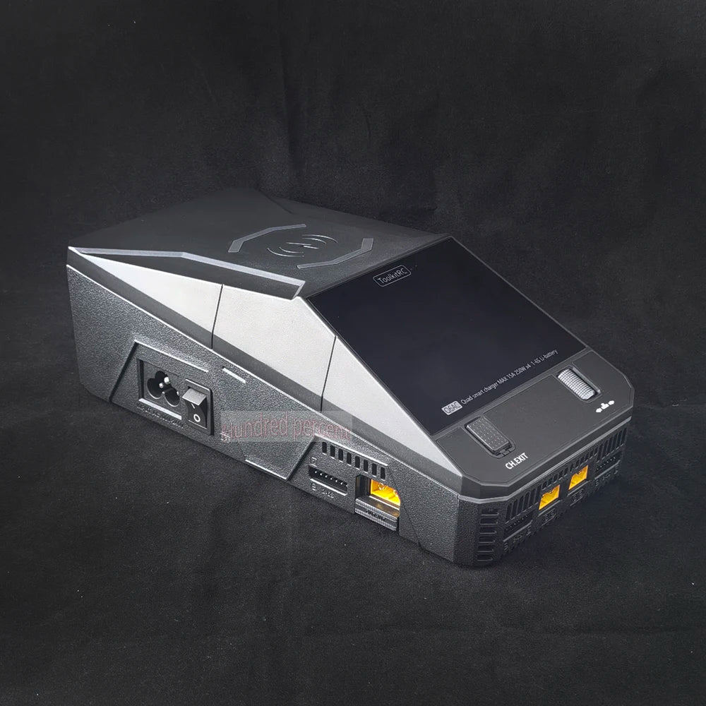 ToolkitRC Q6AC Charger — AC 400W/DC 1000W 4CH with USB A/Type-C, LiPo 1-6S, NiMH 1-16S, PB 1-10S, IPS Display