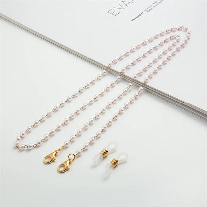 Pearl Beaded Eyeglasses Chain for Women – Trendy Sunglasses Holder Necklace, Mask Lanyard & Fashion Accessory Gift