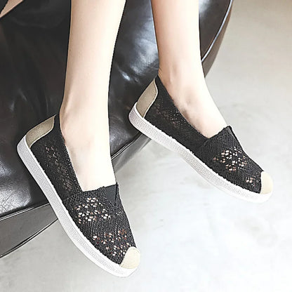 Women’s Breathable Mesh Slip-On Flats - Lightweight Casual Printed Fisherman Shoes for Everyday Fashion